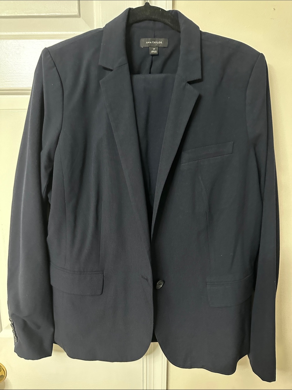 Ann Taylor Navy Single-Button Women's 3 piece suit